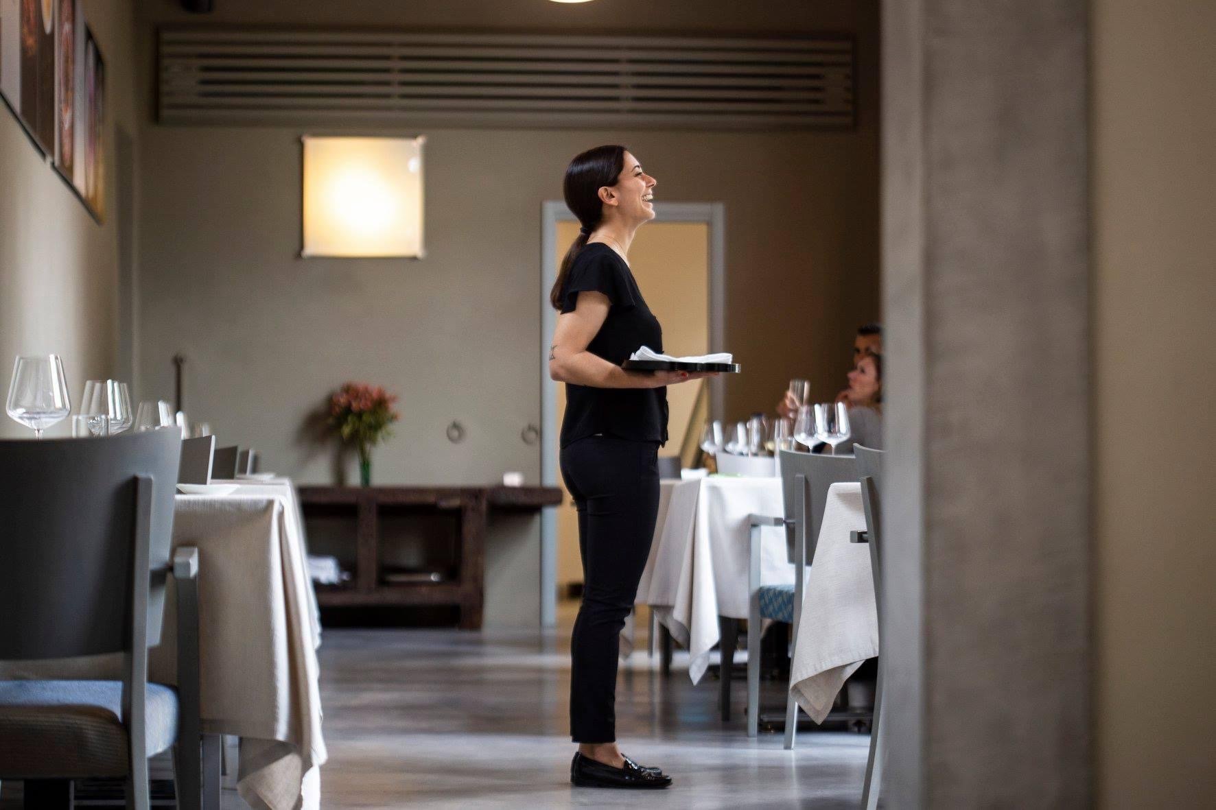 Sommelier wine culture communication