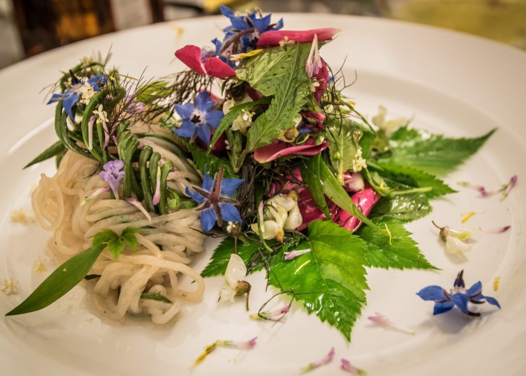 piatto local wild food challenge