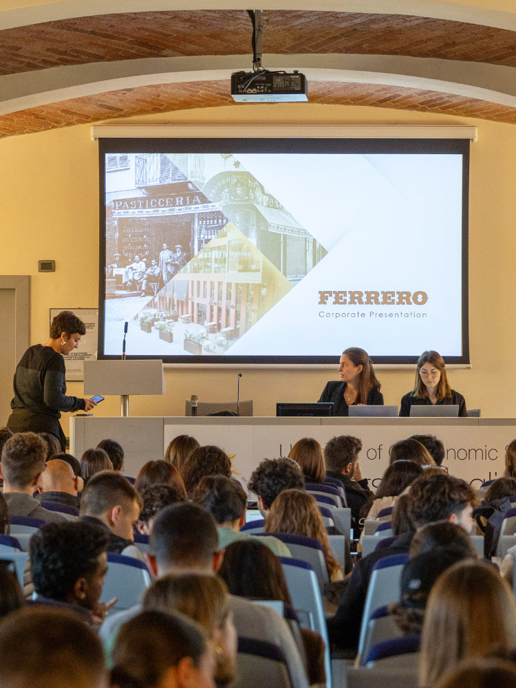 pollenzo-enti-imprese-career-orizzontale-2.jpg