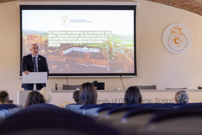 presidente e rettore unisg nicola perullo