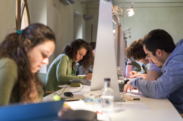 unisg pollenzo studenti sala studio biblioteca